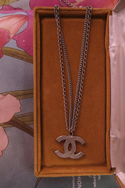 Vintage Chanel silver CC logo necklace, elegant Paris designer jewelry with timeless style