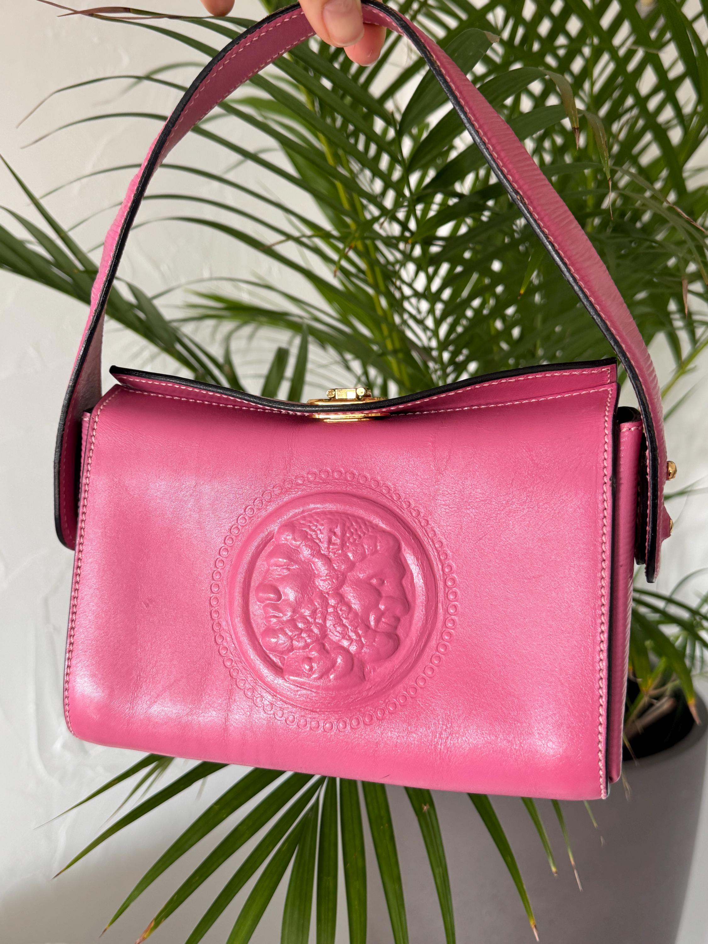 Vintage Fendi pink leather top handle handbag made in Italy, refined designer luxury bag for sophisticated women