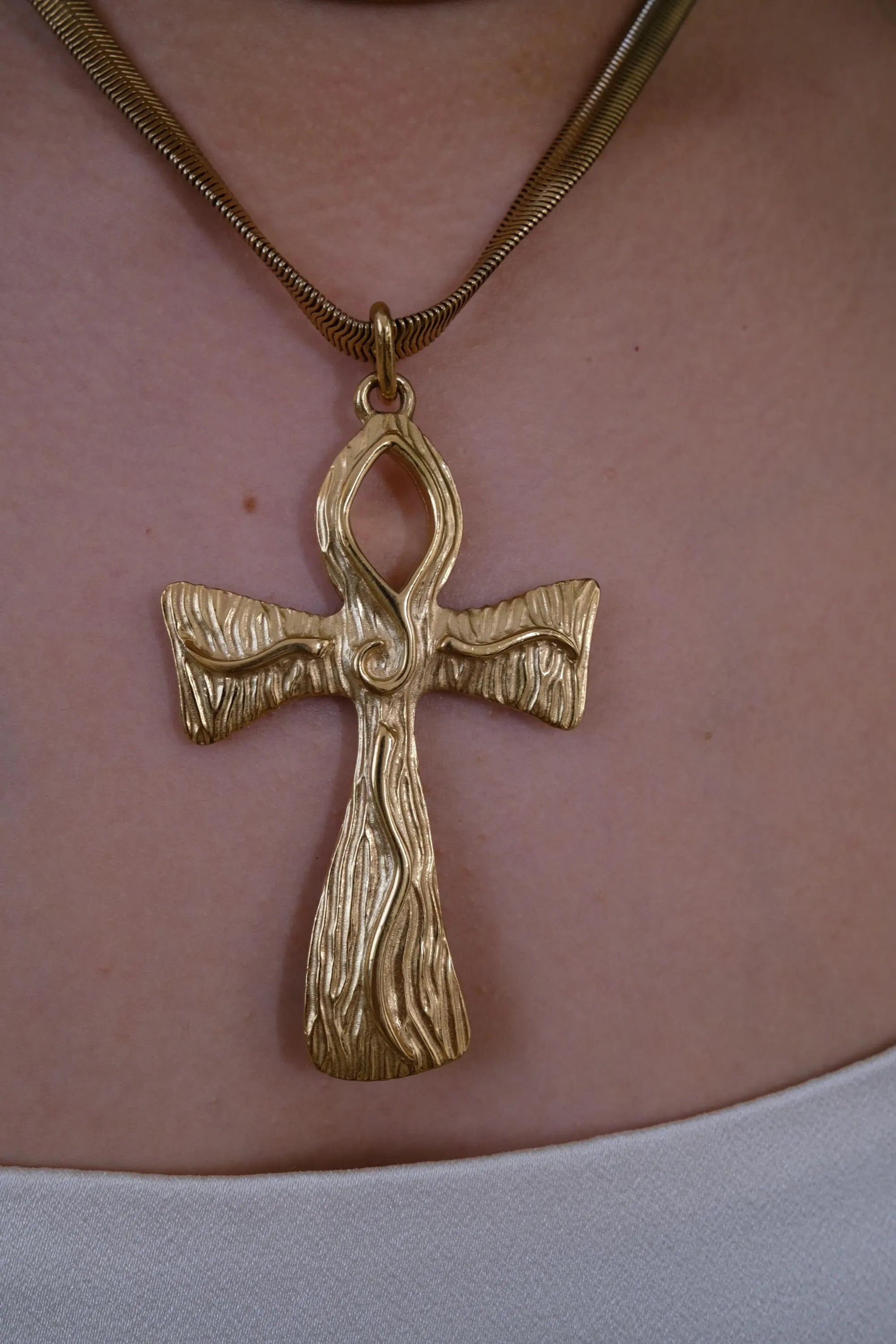 Signed Givenchy double snake chain necklace clasp detail