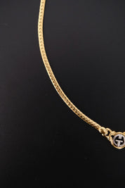Vintage Givenchy shiny gold-tone chain necklace detail