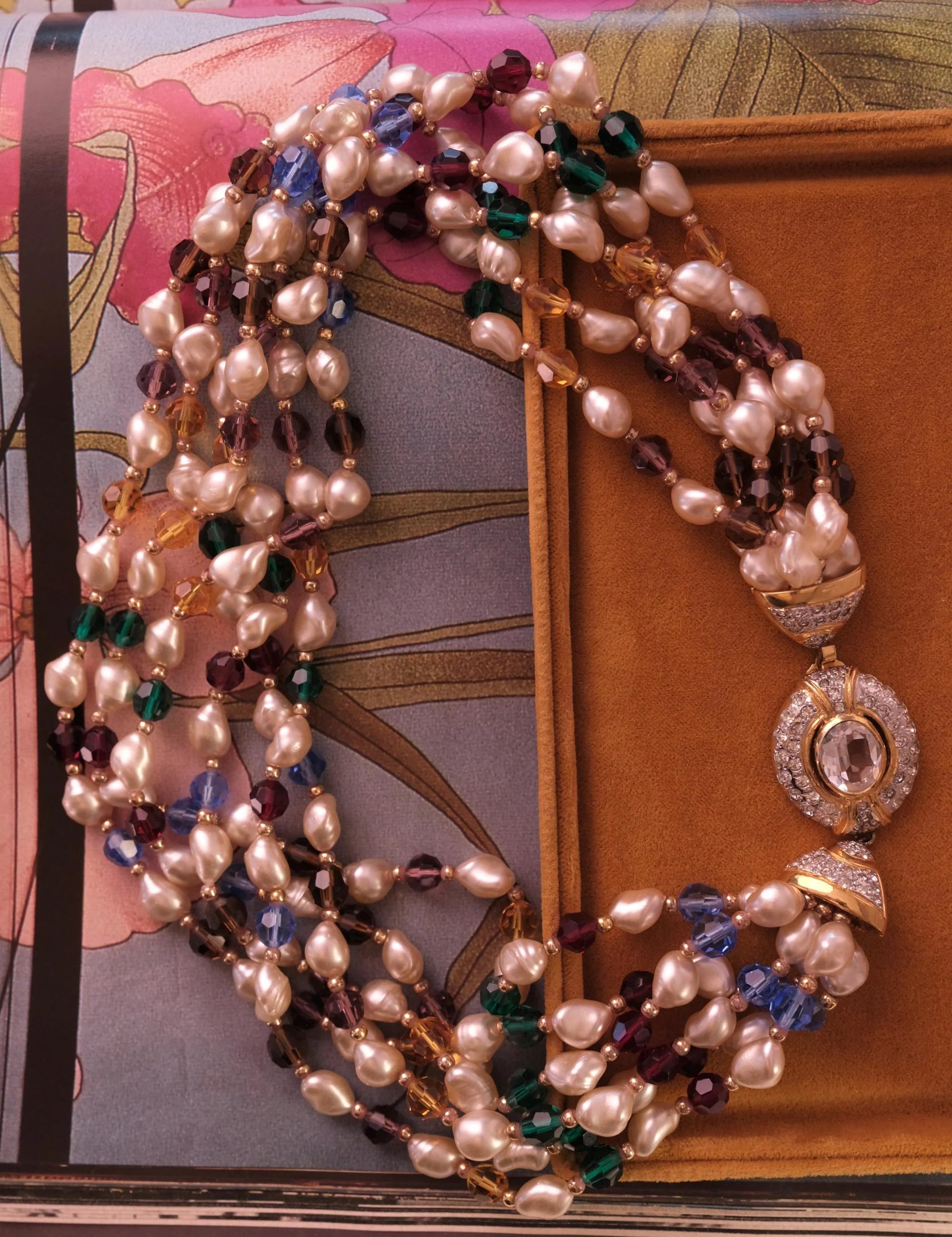 Vintage gold tone colorful pearl choker necklace, retro inspired statement jewelry for stylish women