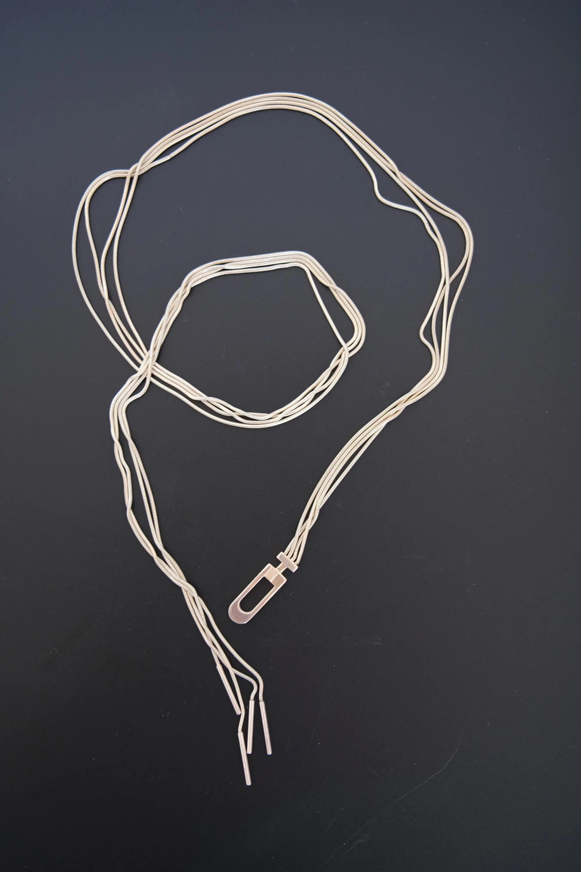 Vintage Gucci 925 sterling silver multi-strand lariat necklace with geometric openwork pendant