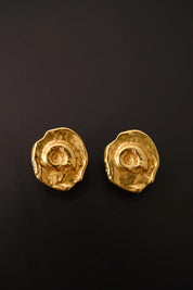 Vintage Yves Saint Laurent YSL sculptural seashell gold-tone clip-on earrings
