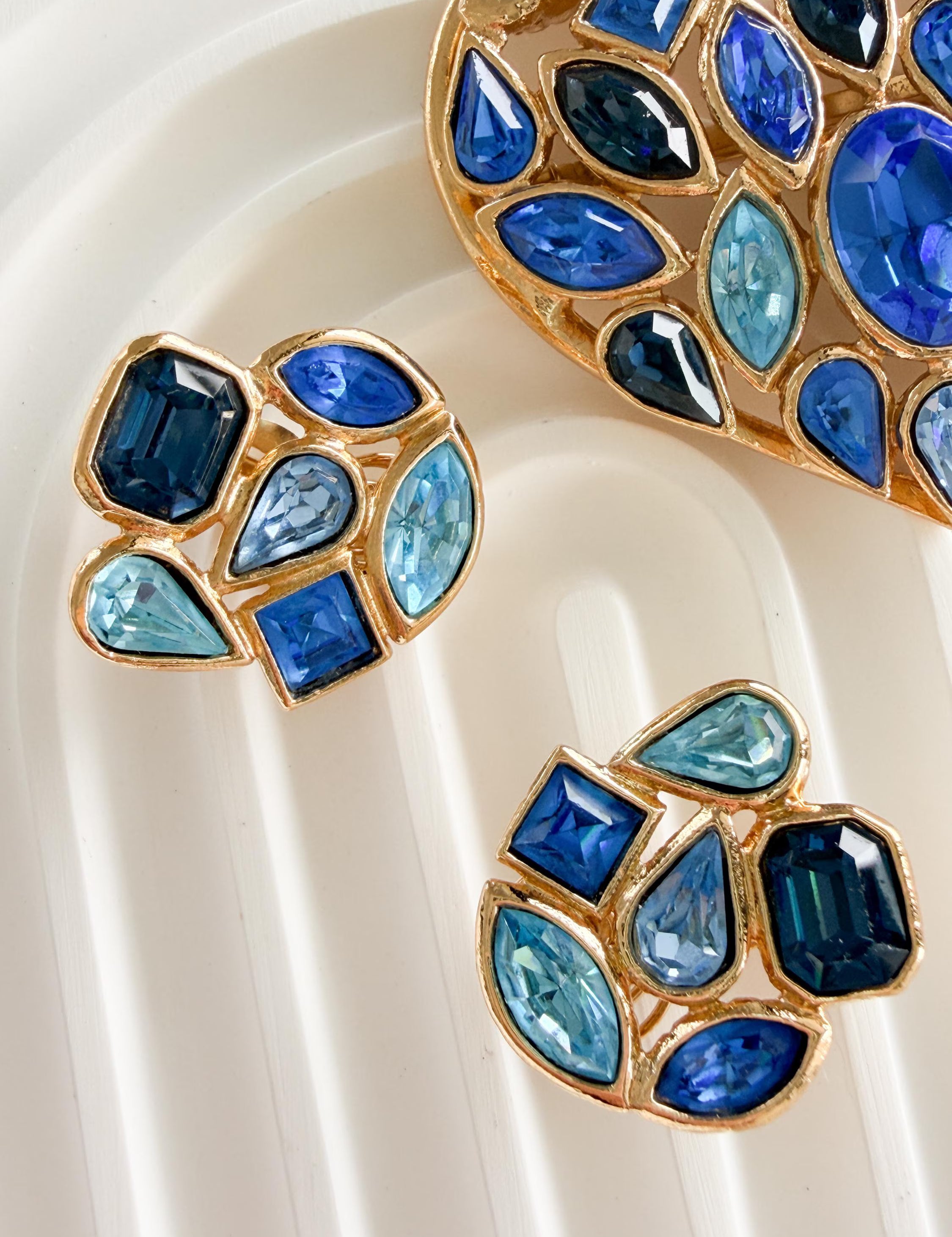 Vintage Yves Saint Laurent blue crystal heart brooch and earrings set in gold