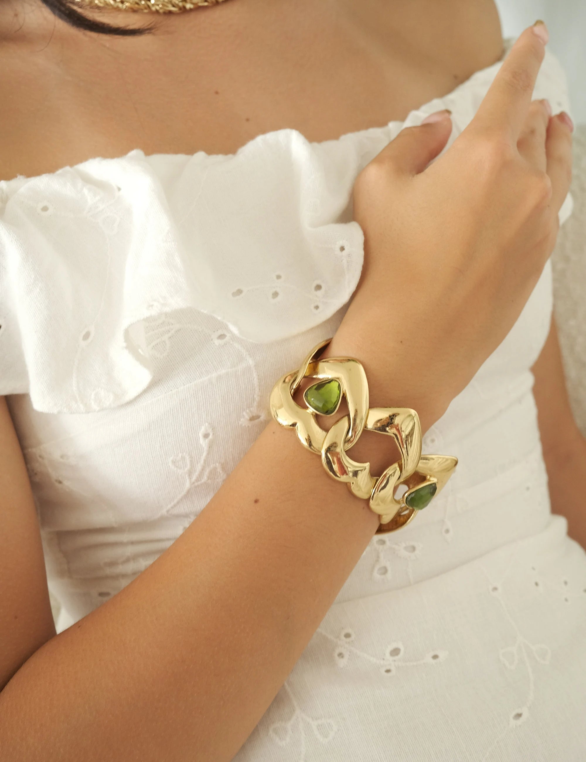 Vintage YSL Yves Saint Laurent Vintage Gold Tone Bracelet Heart Link, Charm Bracelet Gold, Bridal bracelet, Statement bracelet, gift for her
