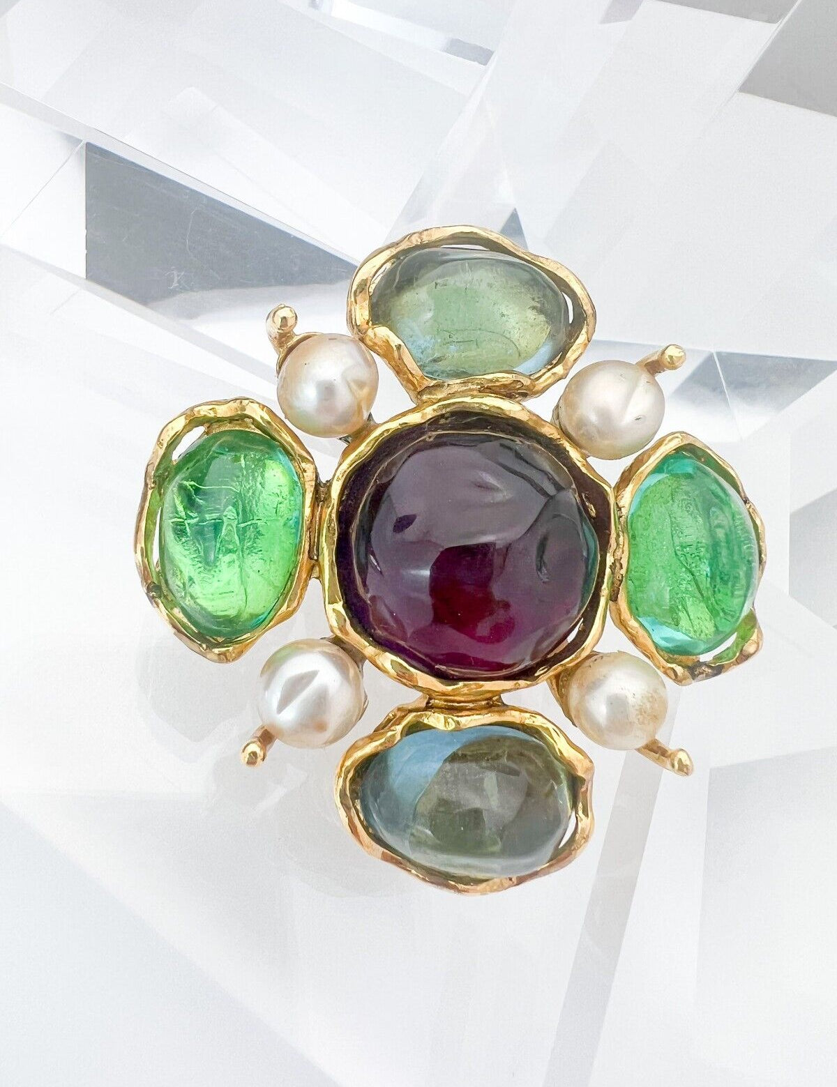 ysl_large_brooch_pin_1.jpg