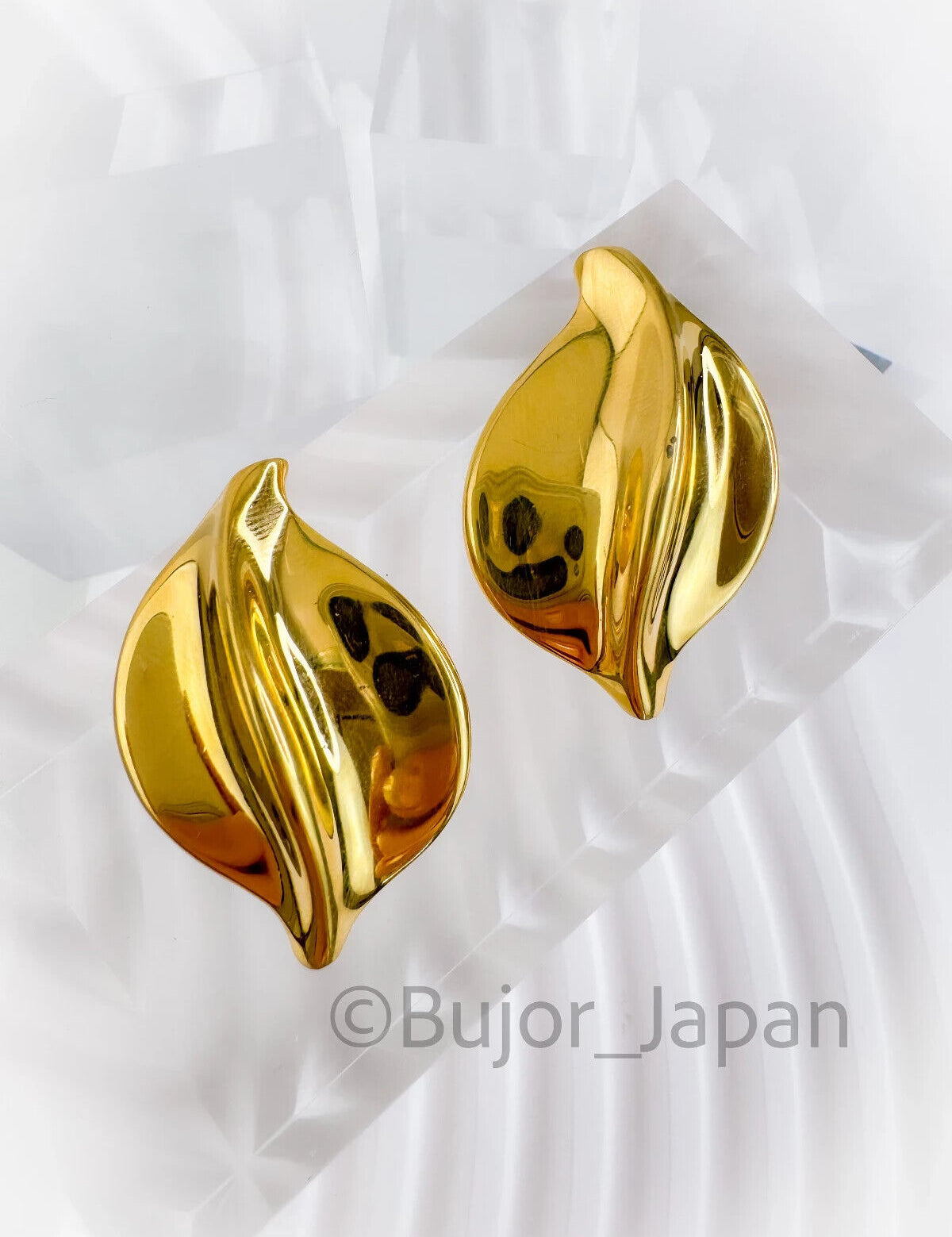 Vintage YSL Yves Saint Laurent Earrings, Gold Tone leaf Earrings, Bridal earrings, Clip-on Earrings, Earrings large gold, Gift for her