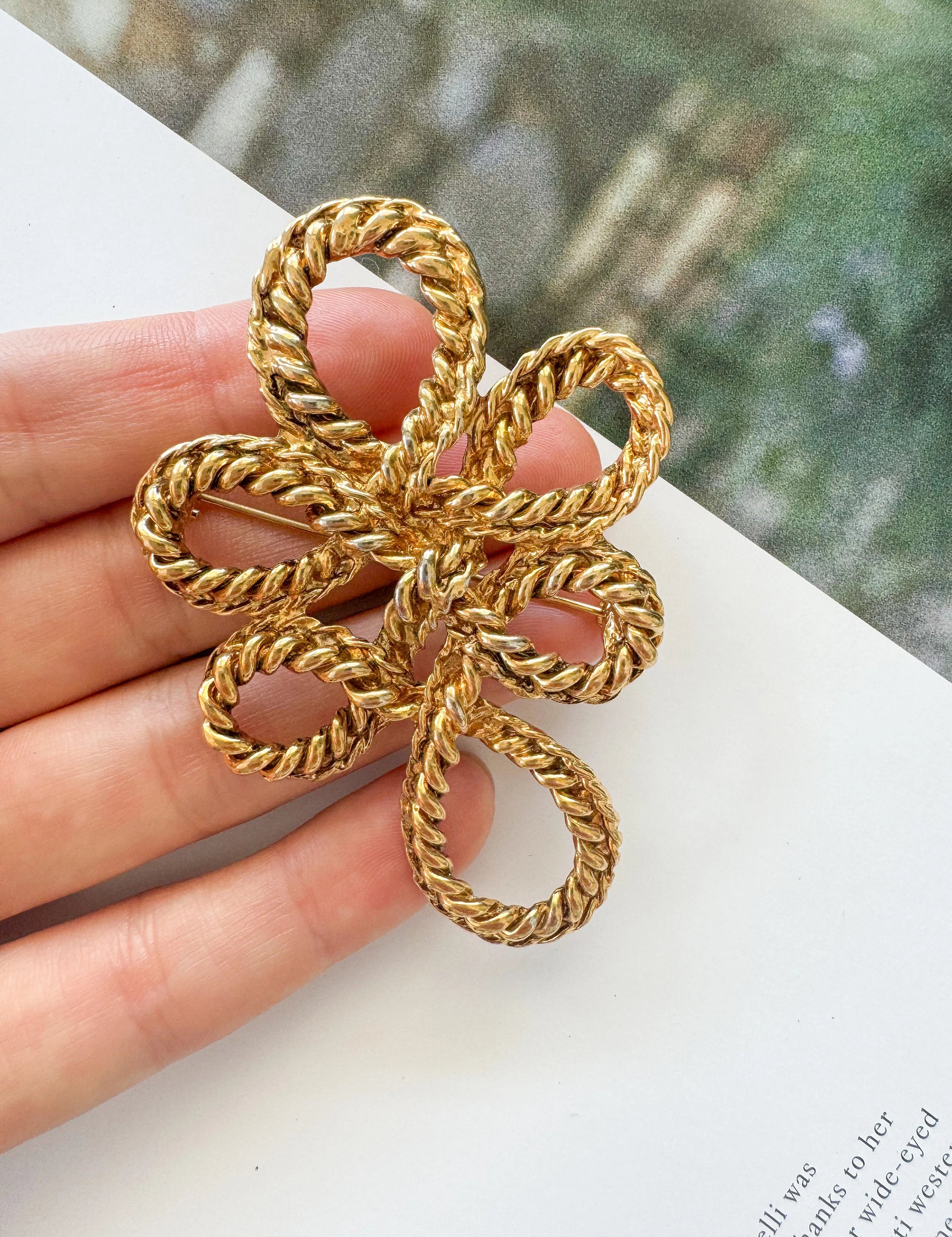 Vintage YSL Yves Saint Laurent Brooch Pin, Openwork Coiled Spiral, Gold Tone Brooch Pin, Jewelry Brooch, Brooch Large, Vintage Jewelry