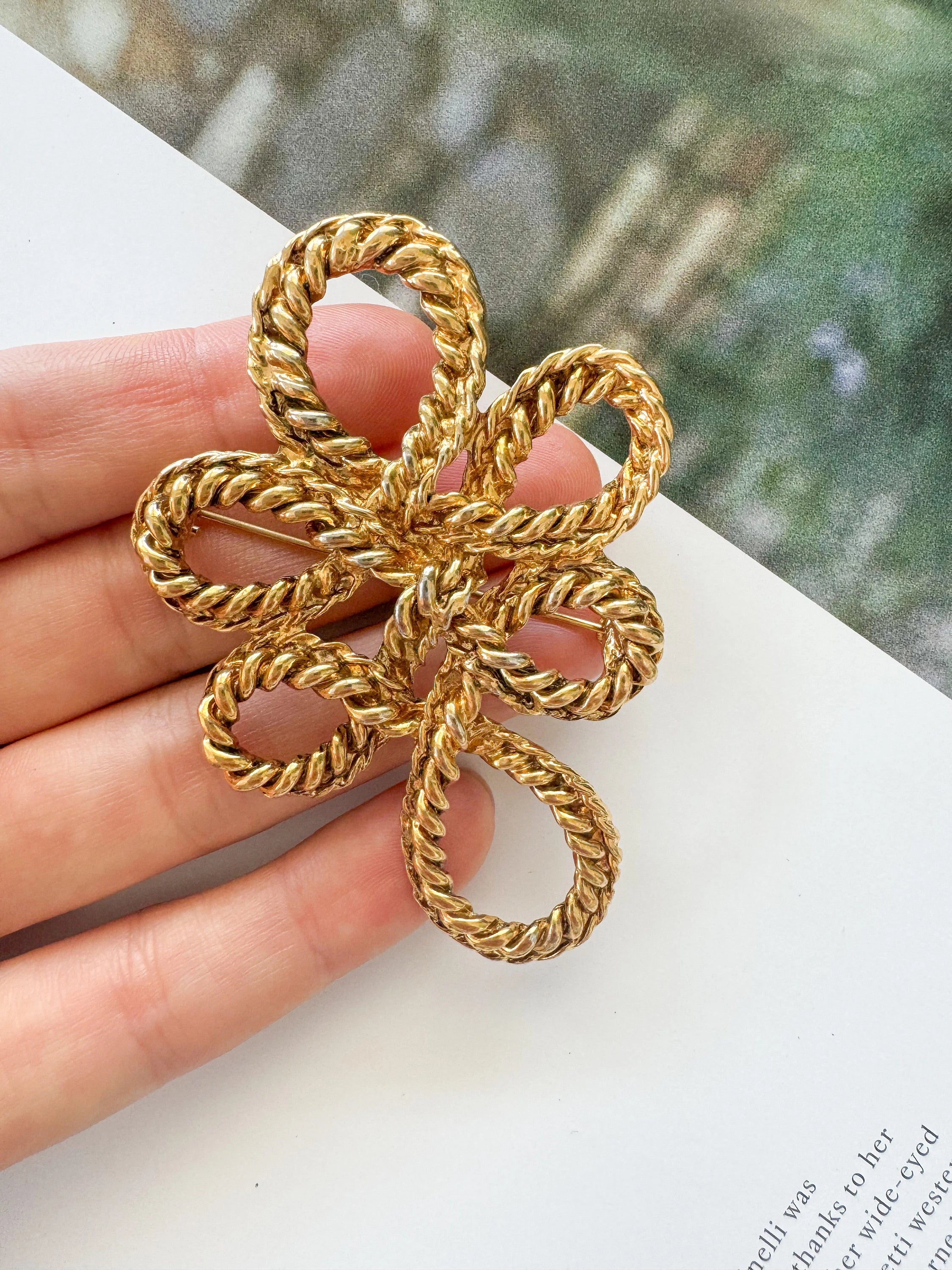 Vintage YSL Yves Saint Laurent Brooch Pin, Openwork Coiled Spiral, Gold Tone Brooch Pin, Jewelry Brooch, Brooch Large, Vintage Jewelry