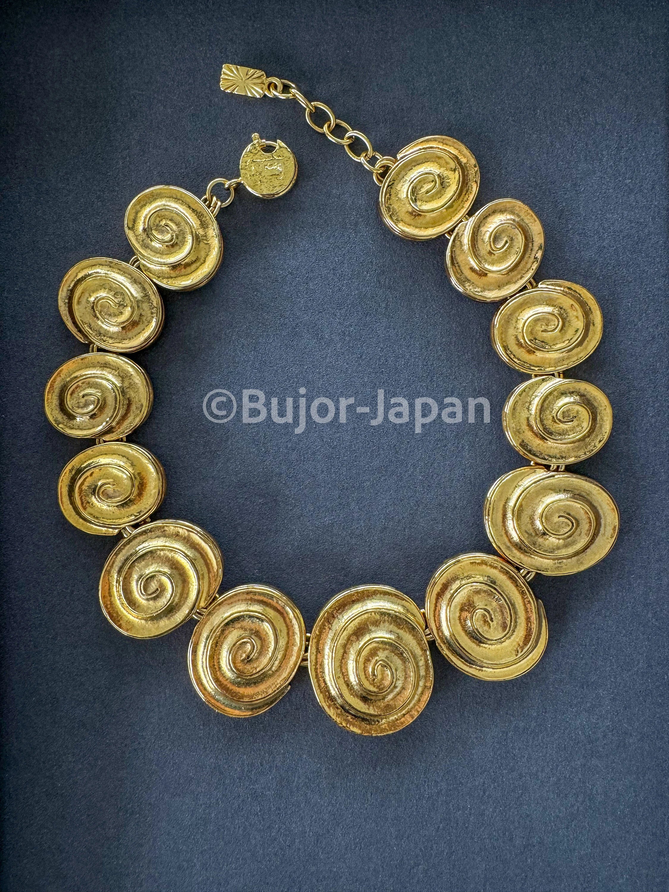 Vintage Yves Saint Laurent  Necklace Shell Ysl choker Yves Saint Laurent,  Gold Tone Necklace, Necklace Charms, Made in France, Gift for her