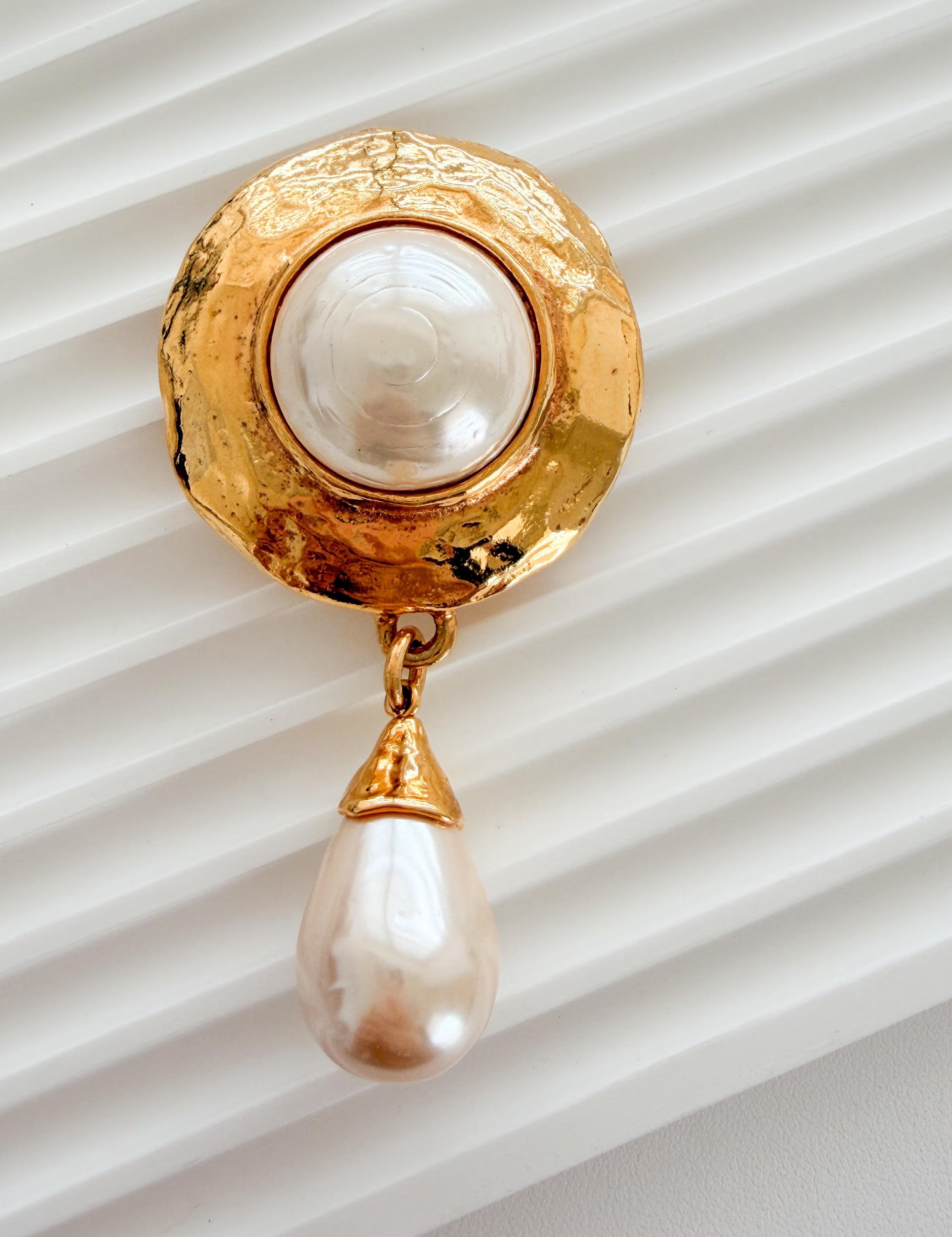 Vintage YSL Yves Saint Laurent gold pearl dangle brooch pin elegant designer jewelry