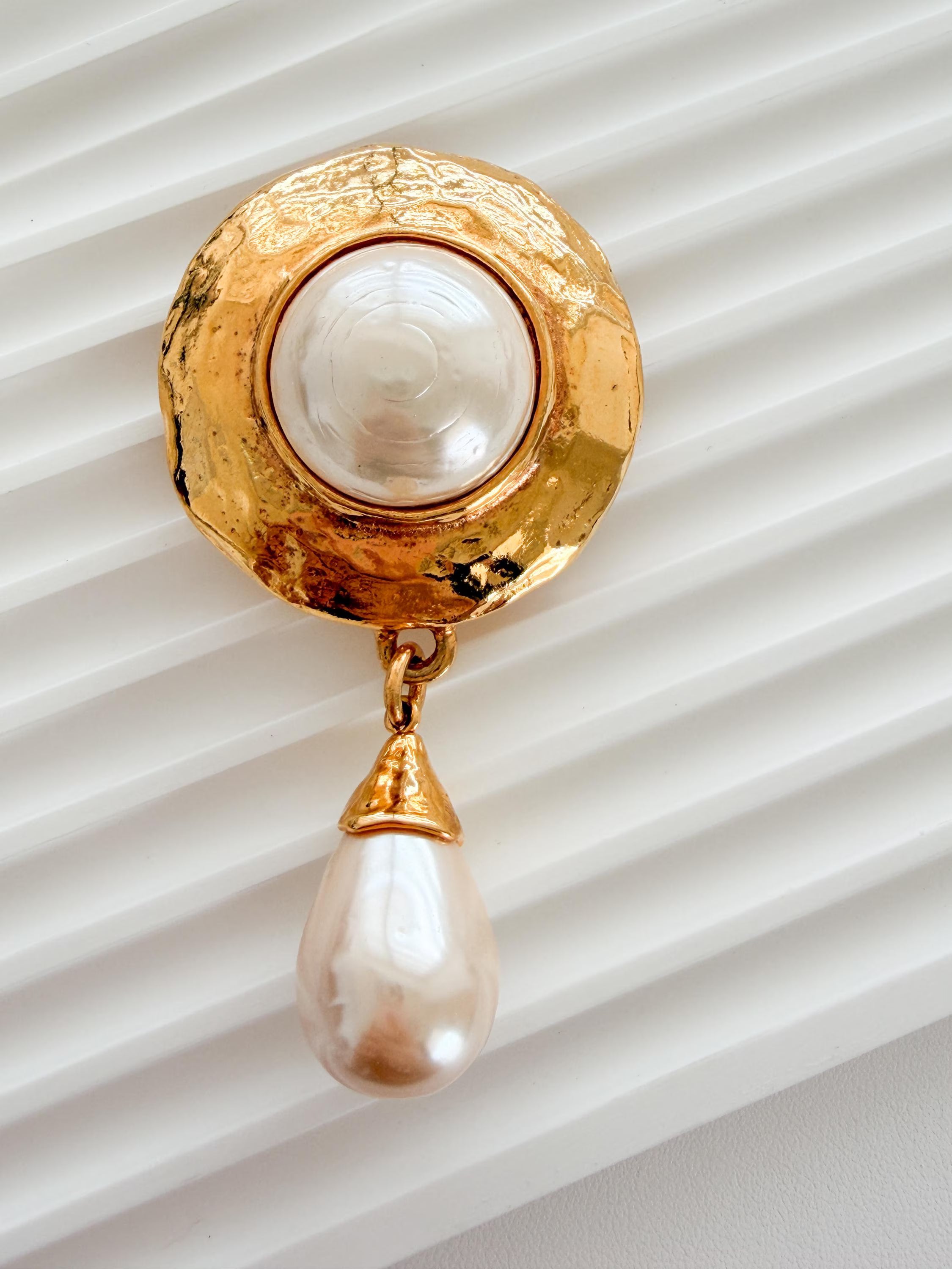 Vintage YSL Yves Saint Laurent gold pearl dangle brooch pin elegant designer jewelry
