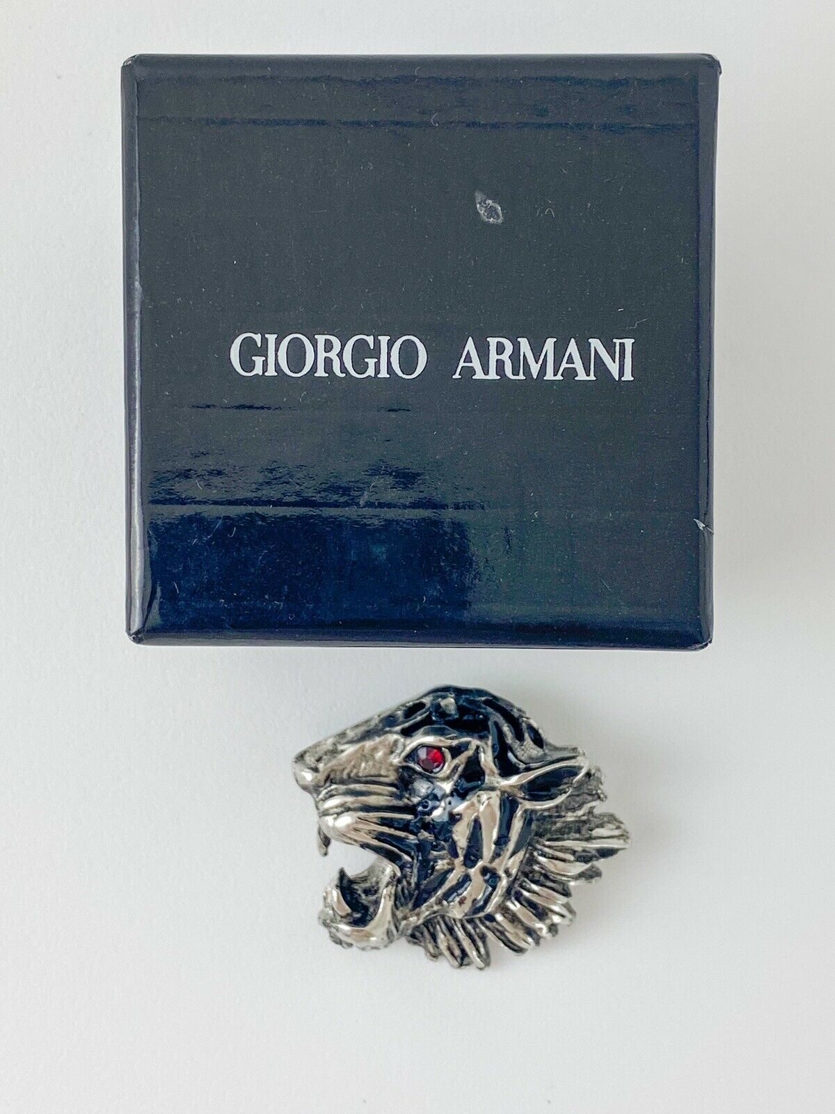 【SOLD OUT】GIORGIO ARMANI Silver Tone Tiger Head Brooch Pin Crystal Rhinestone Ruby