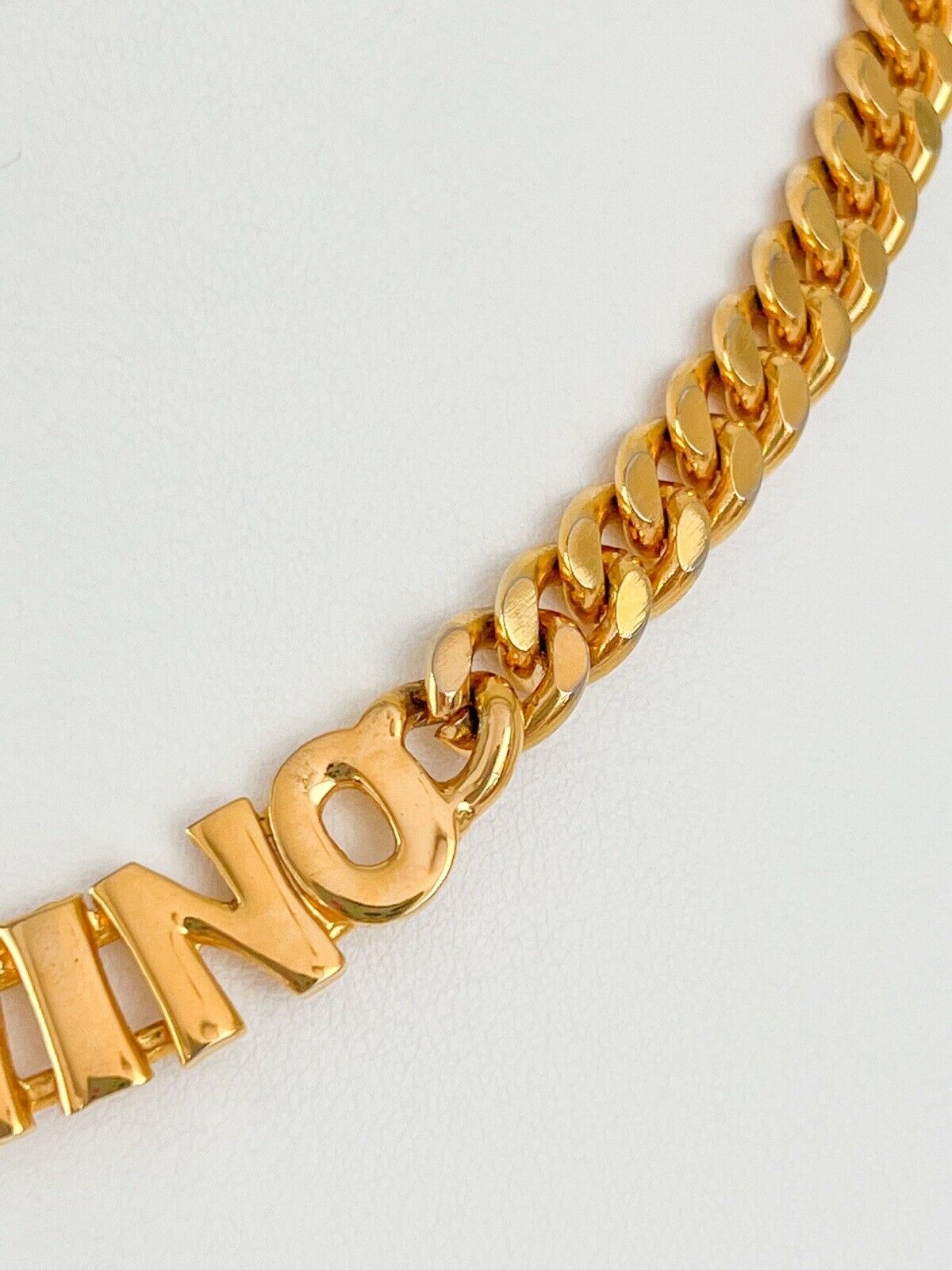 【SOLD OUT】Moschino Vintage Gold Tone Choker Necklace Chain Logo Charm