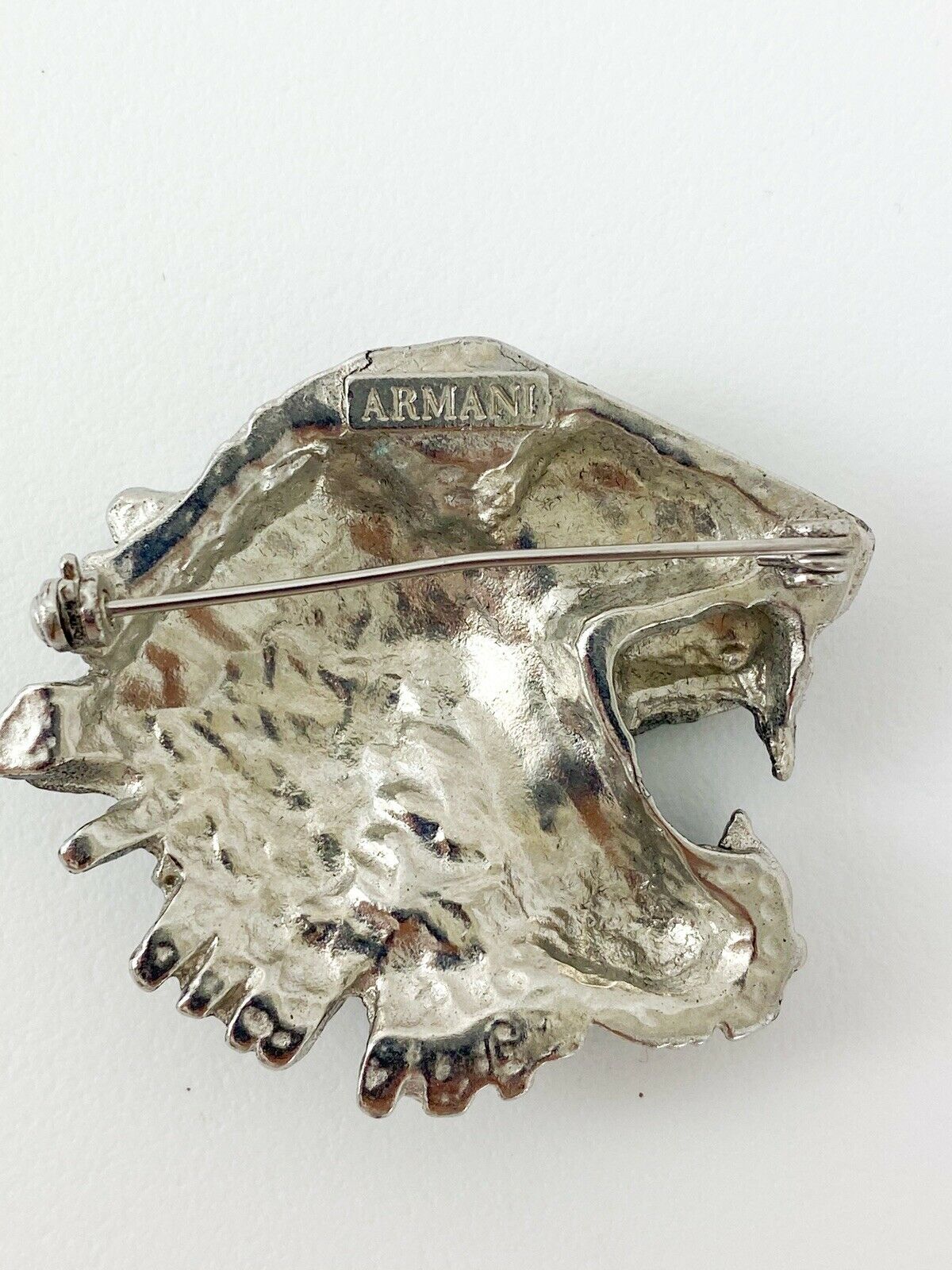 【SOLD OUT】GIORGIO ARMANI Silver Tone Tiger Head Brooch Pin Crystal Rhinestone Ruby