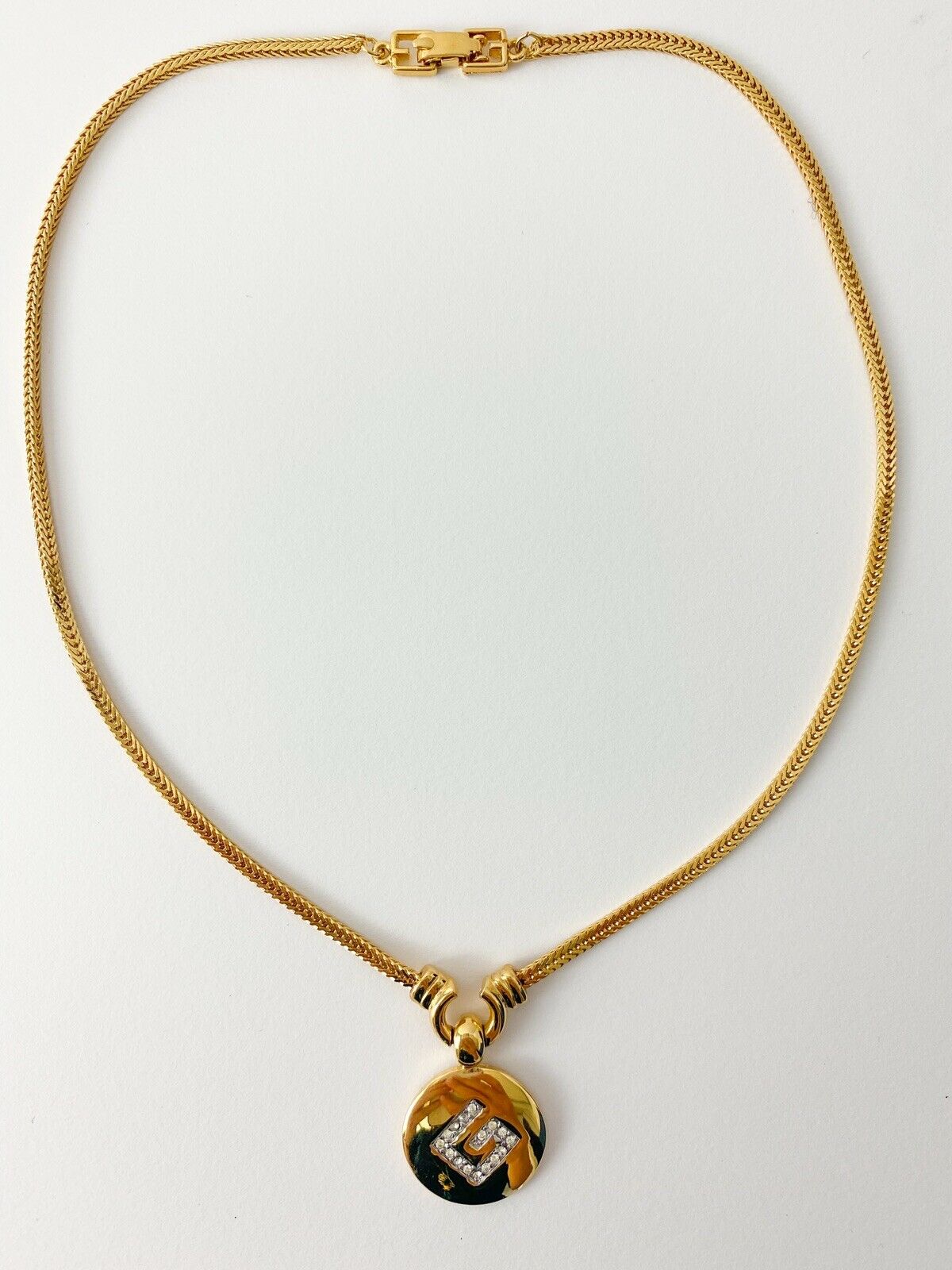 Givenchy Gold Tone G Logo Pendant Choker Necklace Vintage