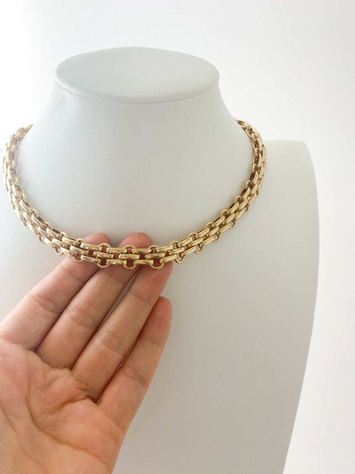 Christian Dior Link necklace 