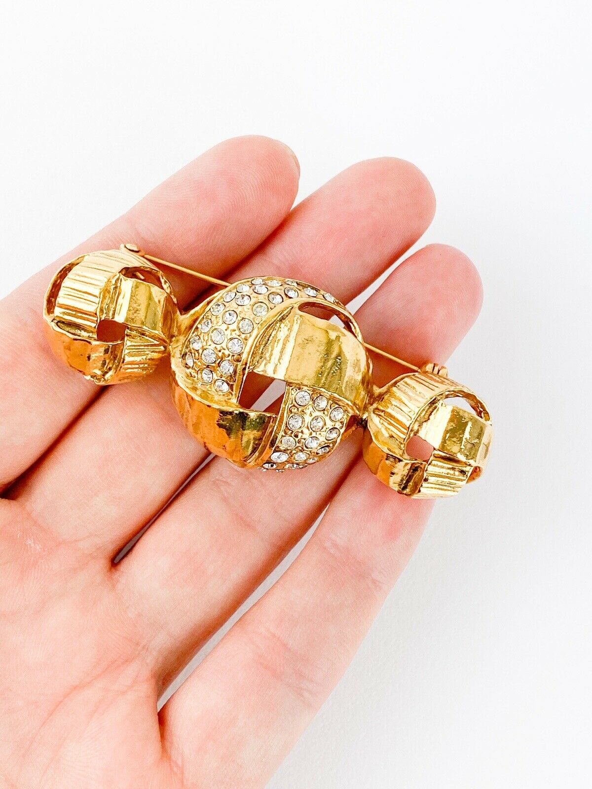 YSL Yves Saint Laurent Vintage Gold Tone Woven Brooch Pin Crystal Rhinestones