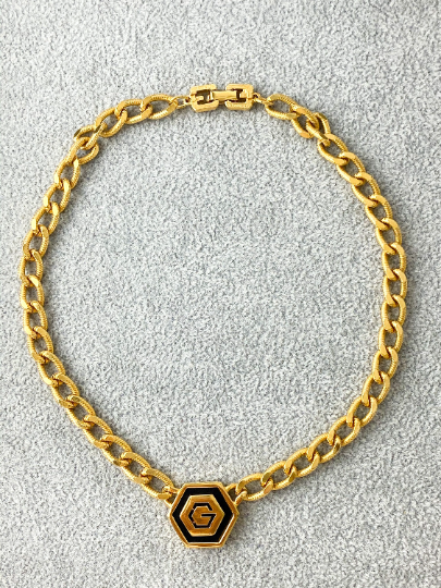 【SOLD OUT】Givenchy Chain Choker Necklace Gold Plated Vintage Excellent Condition