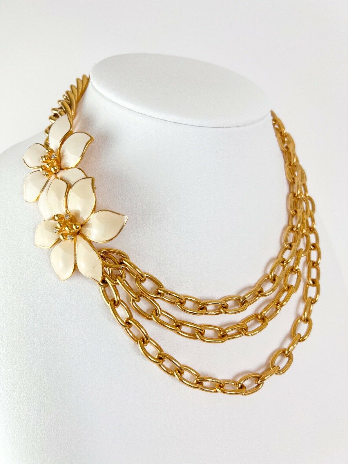 Givenchy Charm Necklace Gold Floral Chain