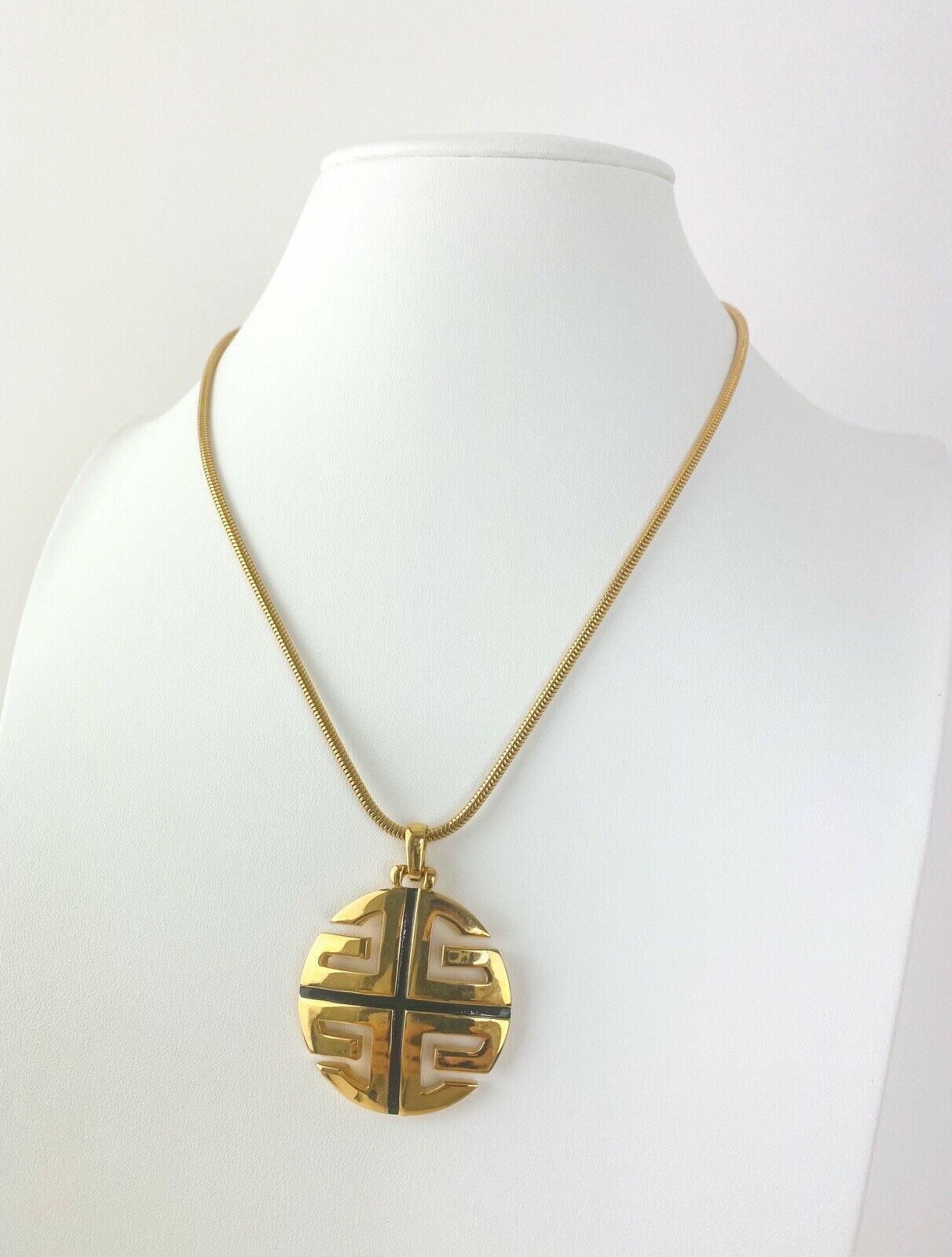 【SOLD OUT】Givenchy Paris New York Vintage Gold Tone Logo Necklace