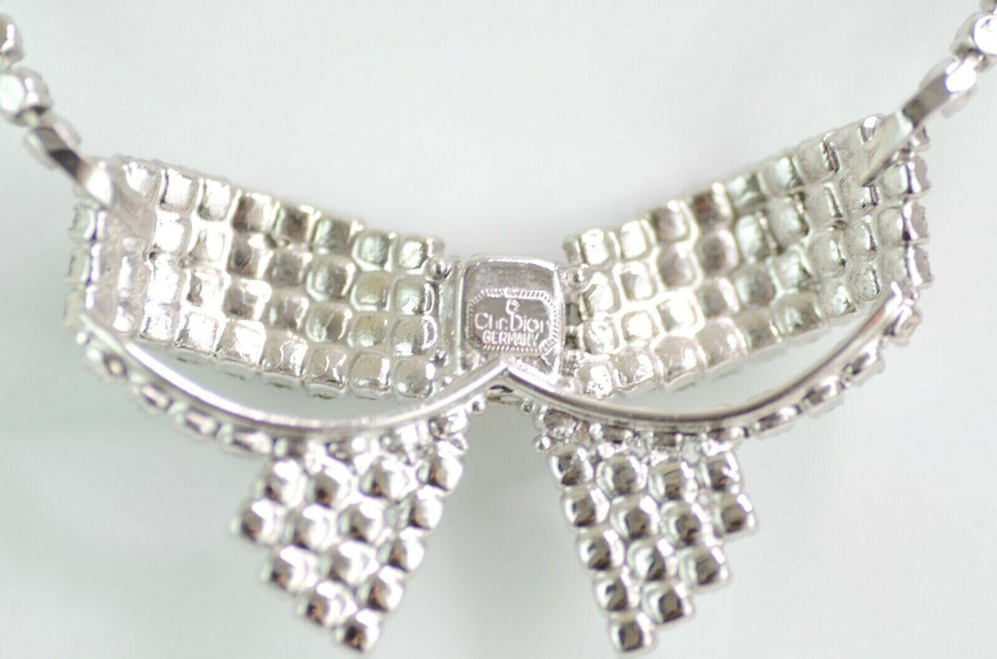 Christian Dior Germany Beautiful Choker Necklace Bow Ribbon Rhinestones Vintage
