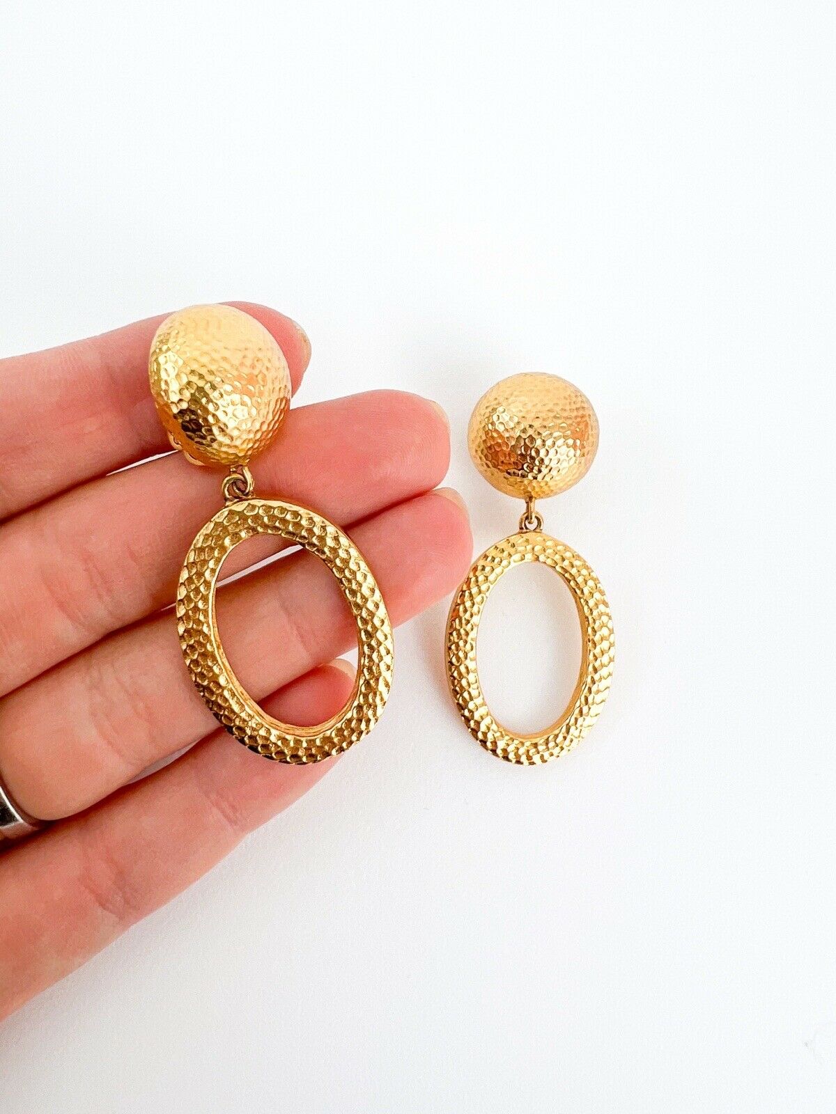 【SOLD OUT】Christian Dior Germany Vintage Clip on Hoop Earrings Dangle Drop Gold Tone