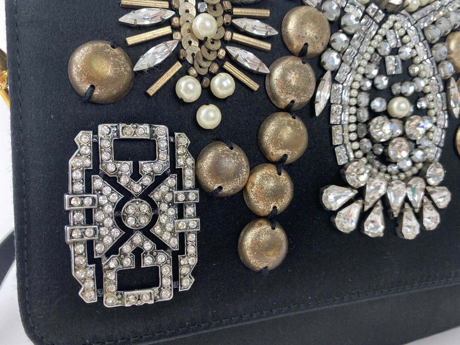 Christian Lacroix – Bujor Japan