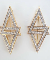NINA RICCI Beautiful Ice Rhinestones Double Triangle Gold Tone Brooch Pin Vintage
