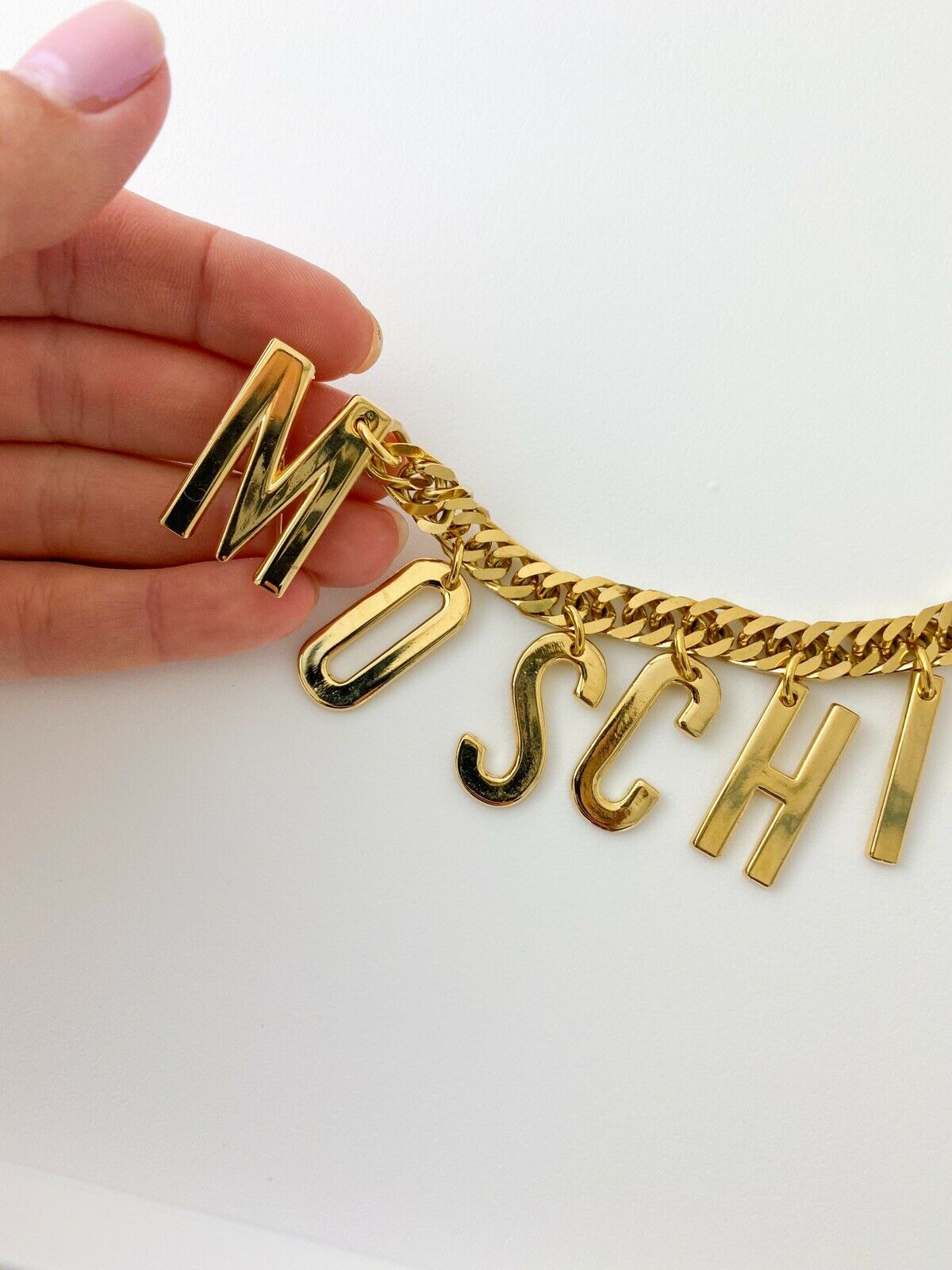 【SOLD OUT】Moschino Vintage Gold Tone Chain Logo Drop Brooch Pin