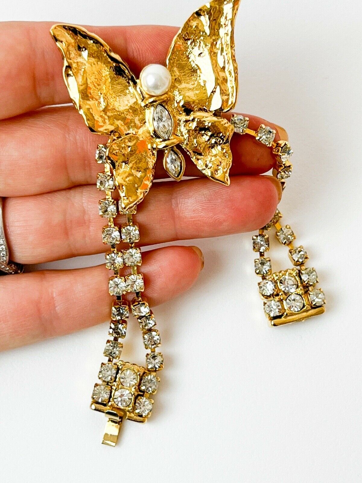 【SOLD OUT】YSL Yves Saint Laurent Vintage Gold Tone Bracelet Butterfly Pearl Crystal