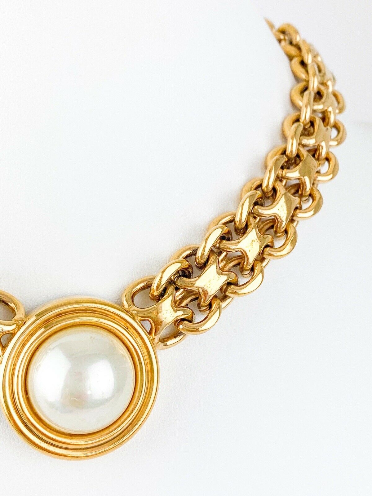 【SOLD OUT】LANVIN Germany Gold Tone Gorgeous Choker Necklace Faux Pearl Vintage