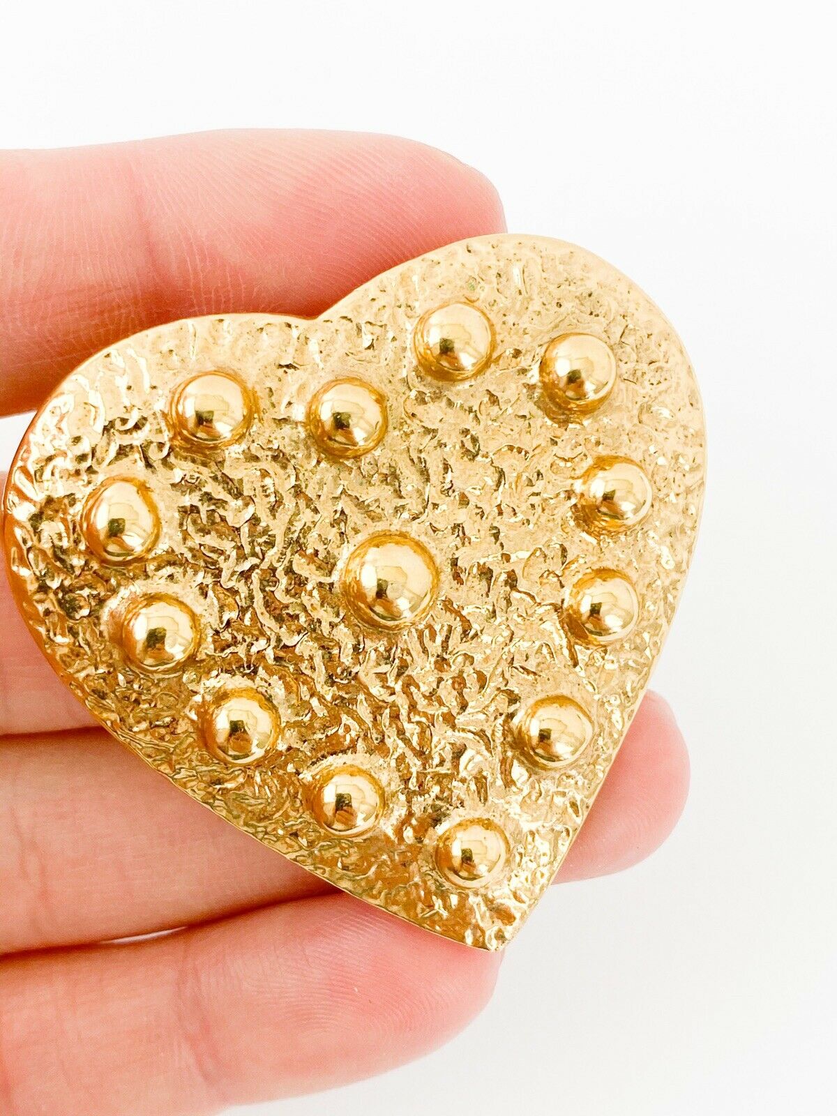 YSL Yves Saint Laurent Vintage Gold Tone Heart Pendant Brooch Pin