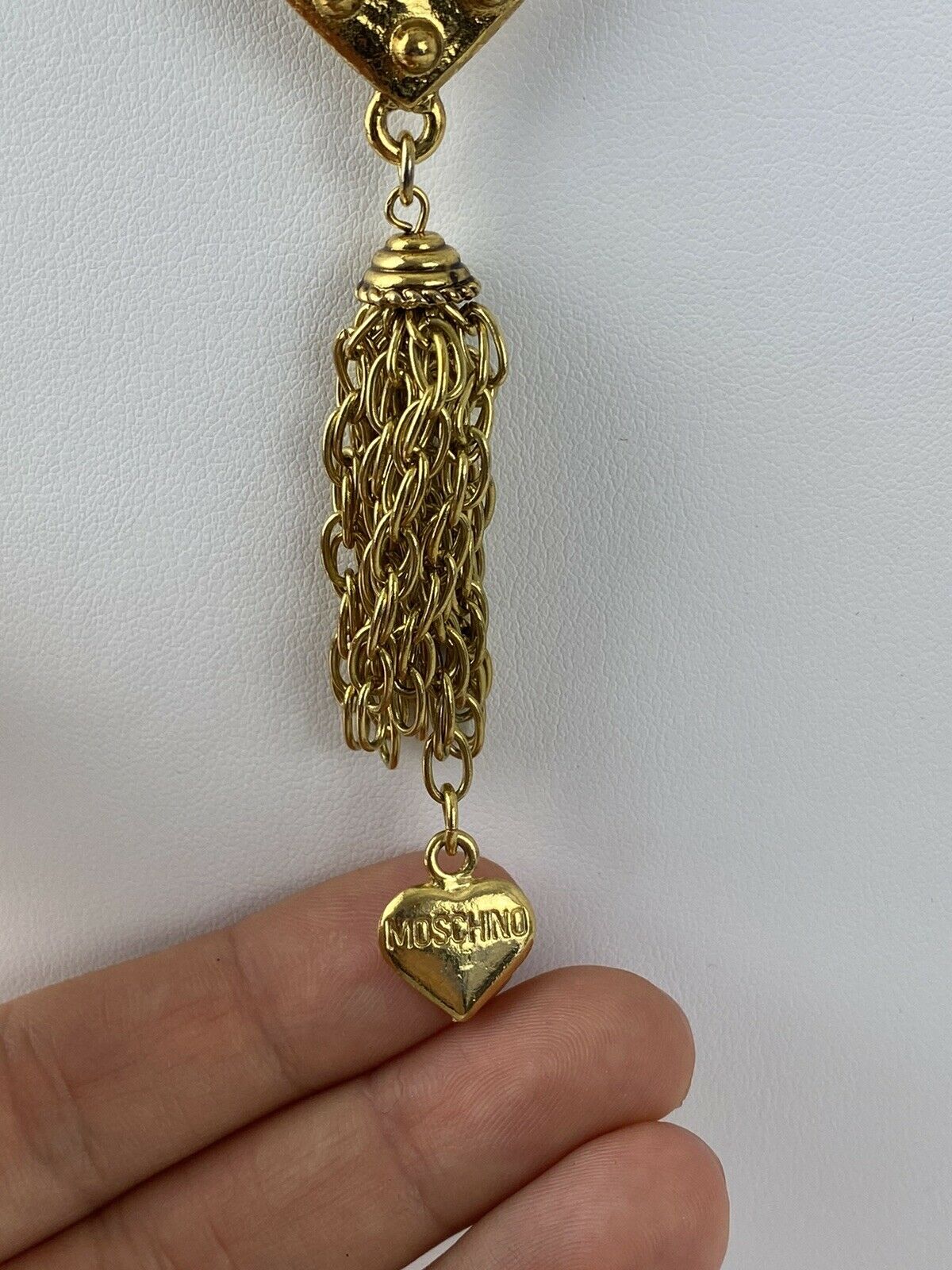 Moschino Vintage Gold Tone Openwork Heart Long Necklace Chain Fringe