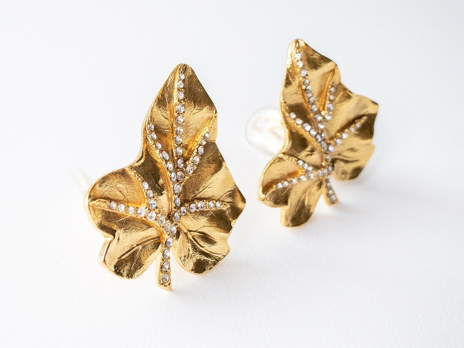 【SOLD OUT】Jacques Fath Gold Tone Leaf Earrings Made in France Vintage