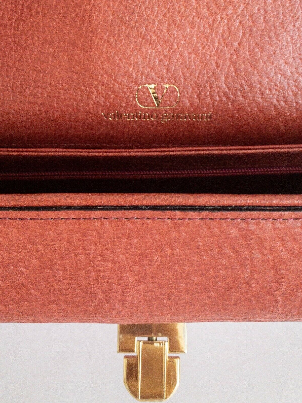 Valentino Garavani 2 Ways Shoulder Bag Crossbody Bag Red/Brick Vintage