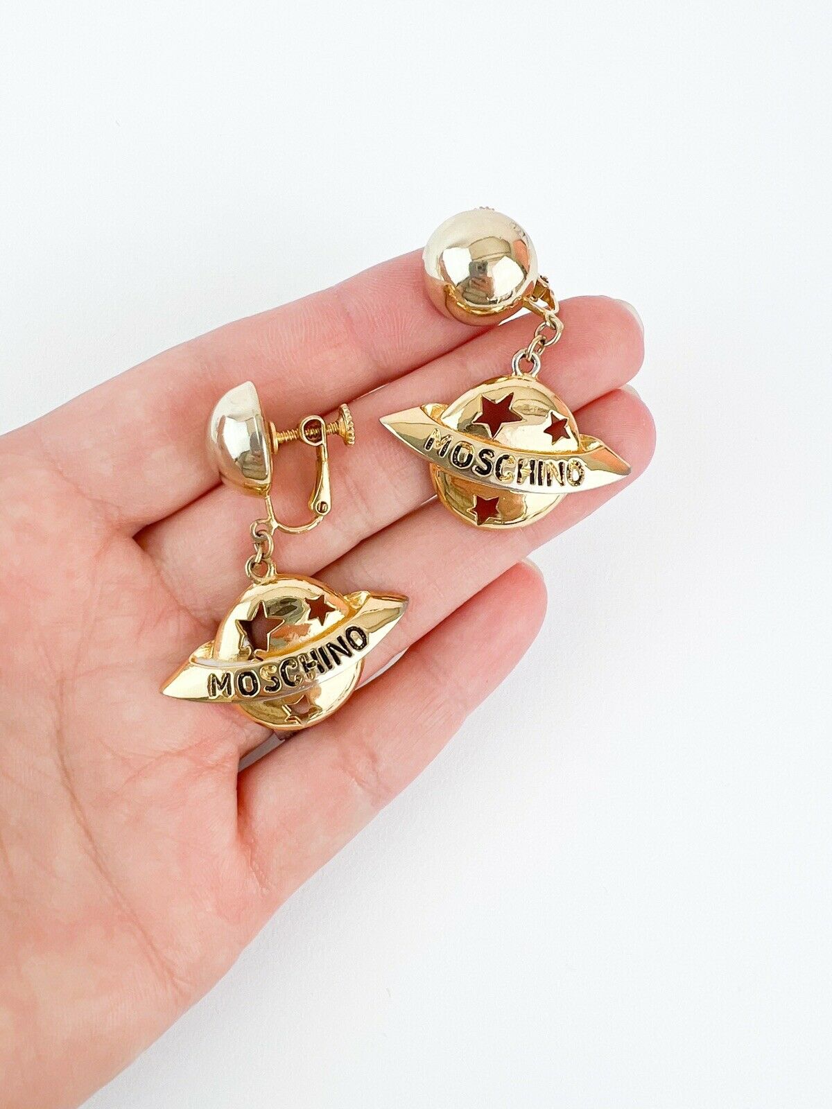 Moschino Vintage Star Saturn Planet Dangle Earrings Gold Tone Logo