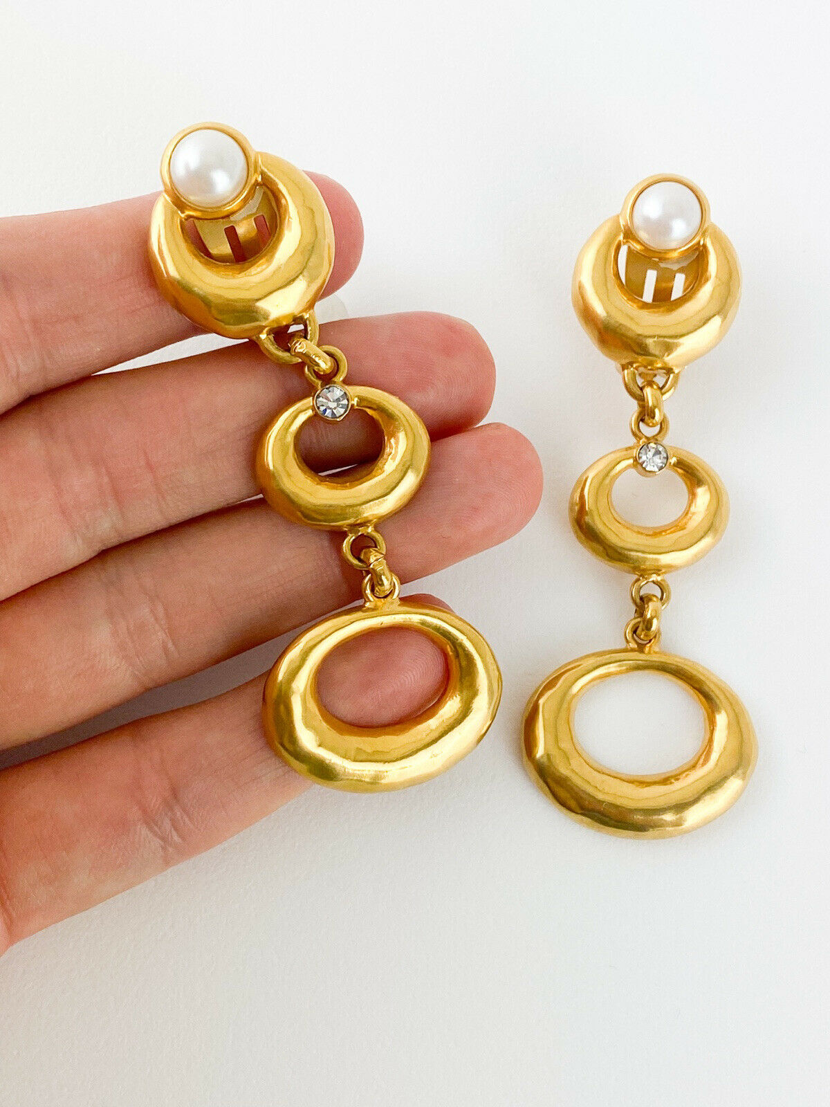 LUCIANO SOPRANI Gold Tone Dangle Earrings Faux Pearls Rhinestones Vintage