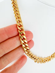 【SOLD OUT】Moschino Vintage Gold Tone Choker Necklace Chain Logo Charm