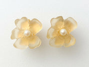 KENZO Paris Vintage Flower Floral Clip-on Earrings Yellow Beautiful