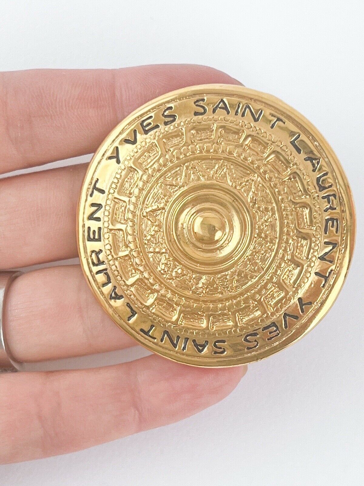 【SOLD OUT】YSL Yves Saint Laurent Logo Gold Tone Medallion Brooch Pin Large Size Unisex