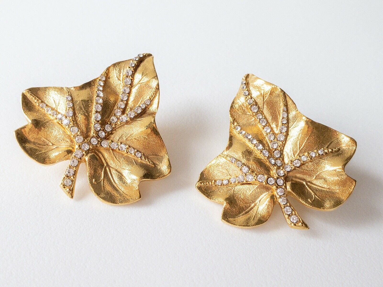 【SOLD OUT】Jacques Fath Gold Tone Leaf Earrings Made in France Vintage