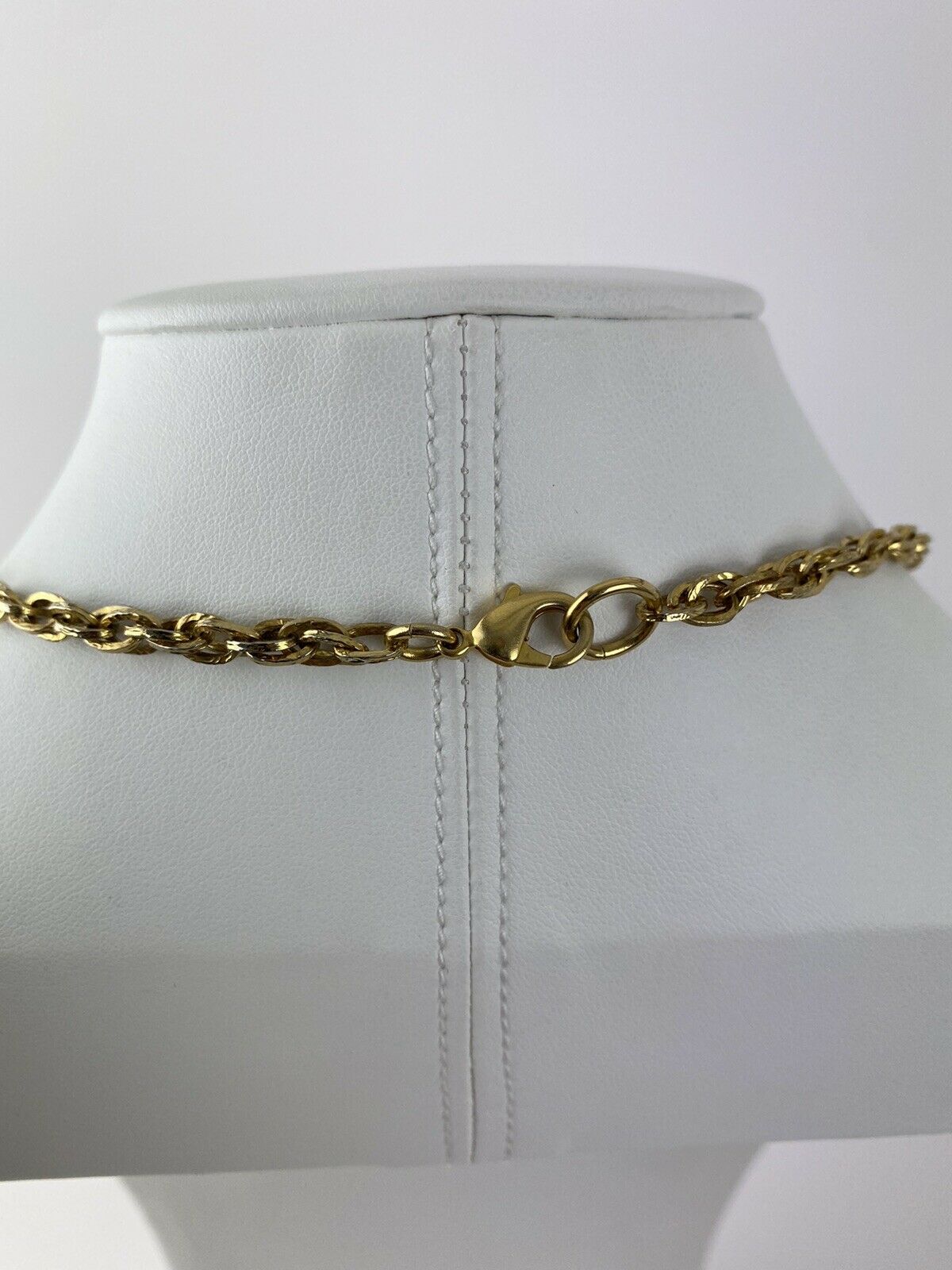 Moschino Vintage Gold Tone Openwork Heart Long Necklace Chain Fringe