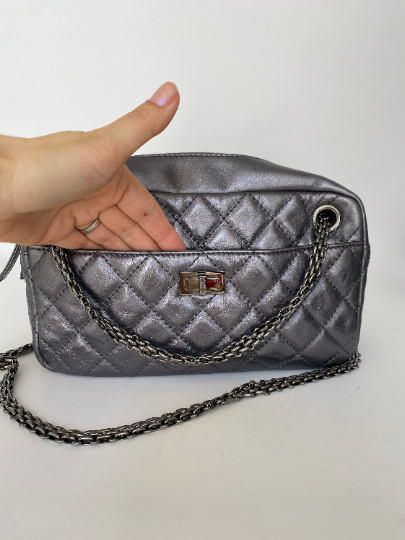 【SOLD OUT】Chanel Reissue 2.55 Camera Bag Shoulder Bag, Cross Body Made in Italy
