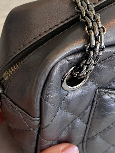 【SOLD OUT】Chanel Reissue 2.55 Camera Bag Shoulder Bag, Cross Body Made in Italy
