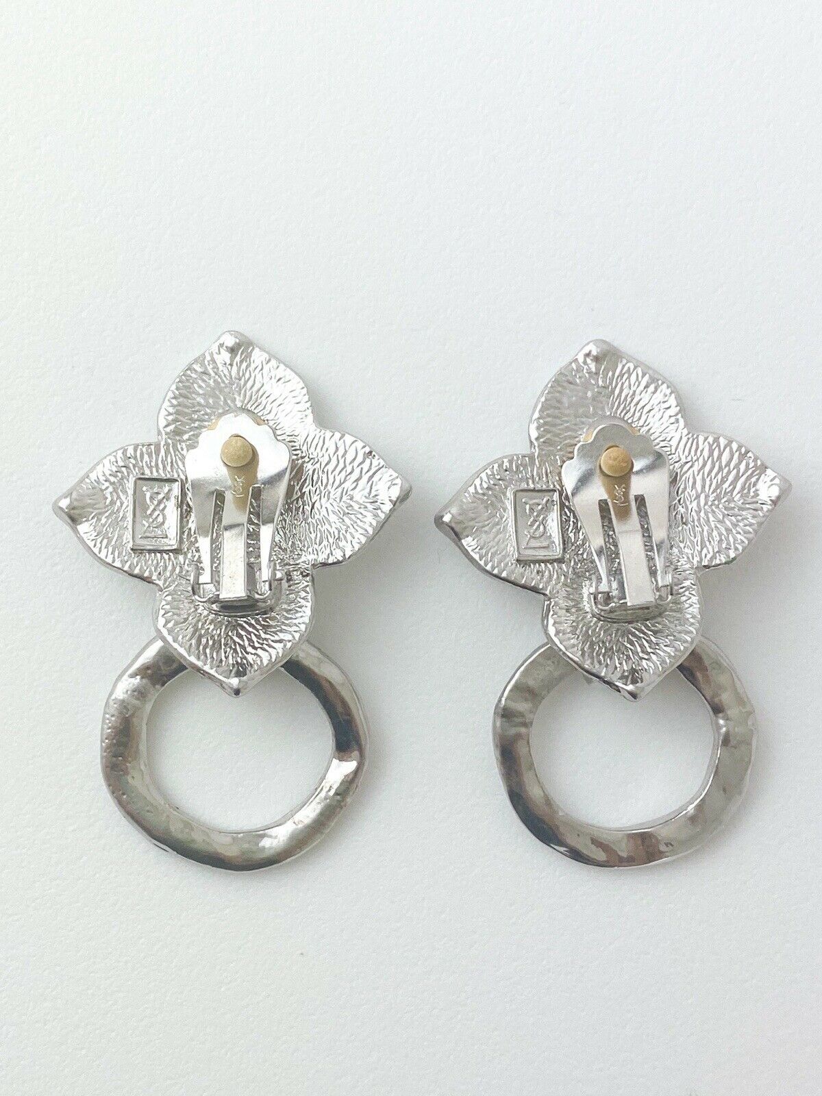 【SOLD OUT】YSL Yves Saint Laurent Vintage Silver Tone Earrings Clover Hoop