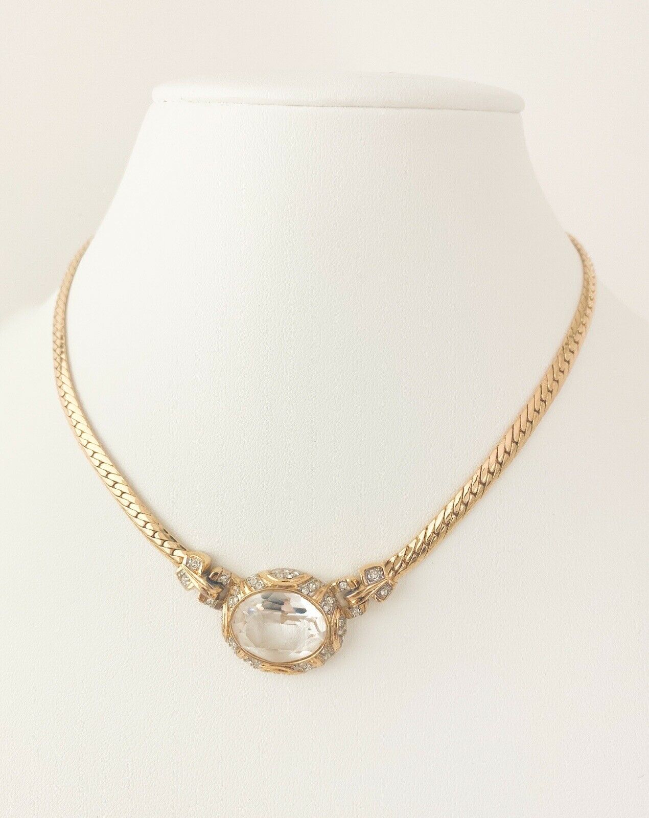 【SOLD OUT】Nina Ricci Gold Tone Vintage Choker Necklace Crystal Rhinestone Gorgeous
