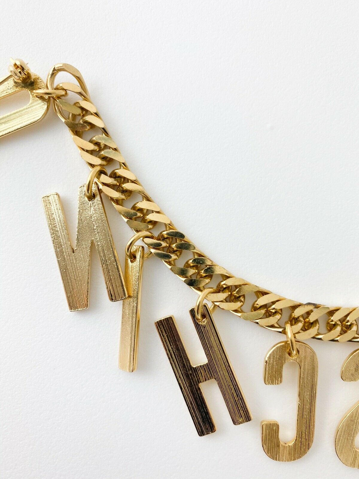 【SOLD OUT】Moschino Vintage Gold Tone Chain Logo Drop Brooch Pin