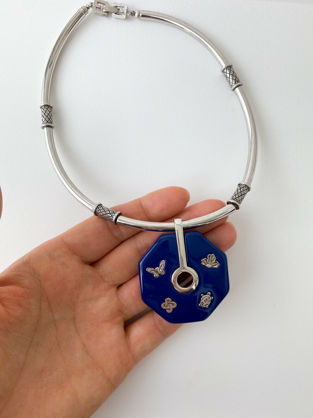 Givenchy 1976 Silver Tone Choker Necklace Epoxy Hexagon Butterfly Turtle Extremely Rare