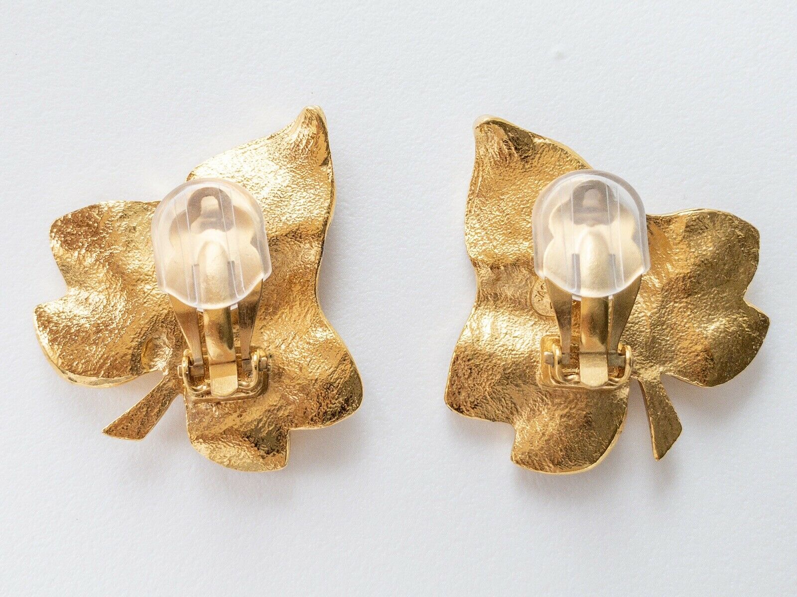 【SOLD OUT】Jacques Fath Gold Tone Leaf Earrings Made in France Vintage